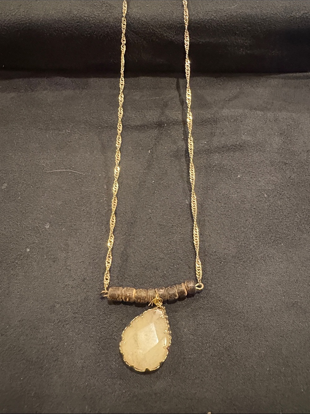 Gold-Tone Necklace with Cream Teardrop Pendant